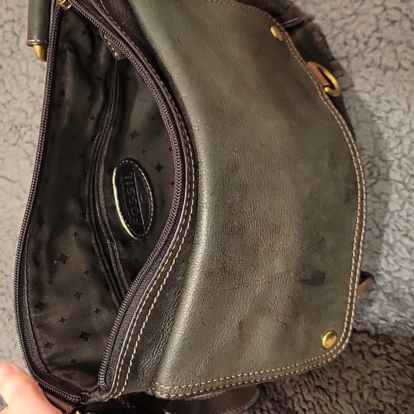 Fossil Keyhole Crossbody Purse - Picture 6 of 11